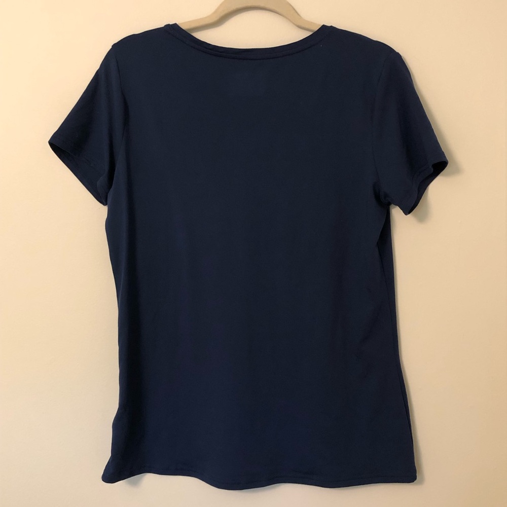 🆕 NWOT Amazon Essentials Navy Blue T-Shirt - Picture 4 of 6